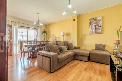 Apartamento T3 para Venda em Cidade da Maia