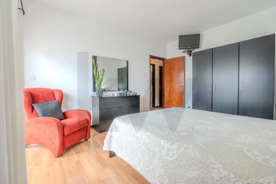 Apartamento T3 para Venda em Cidade da Maia Foto 14
