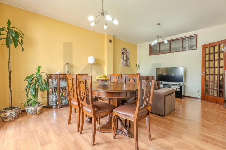 Apartamento T3 para Venda em Cidade da Maia Foto 5