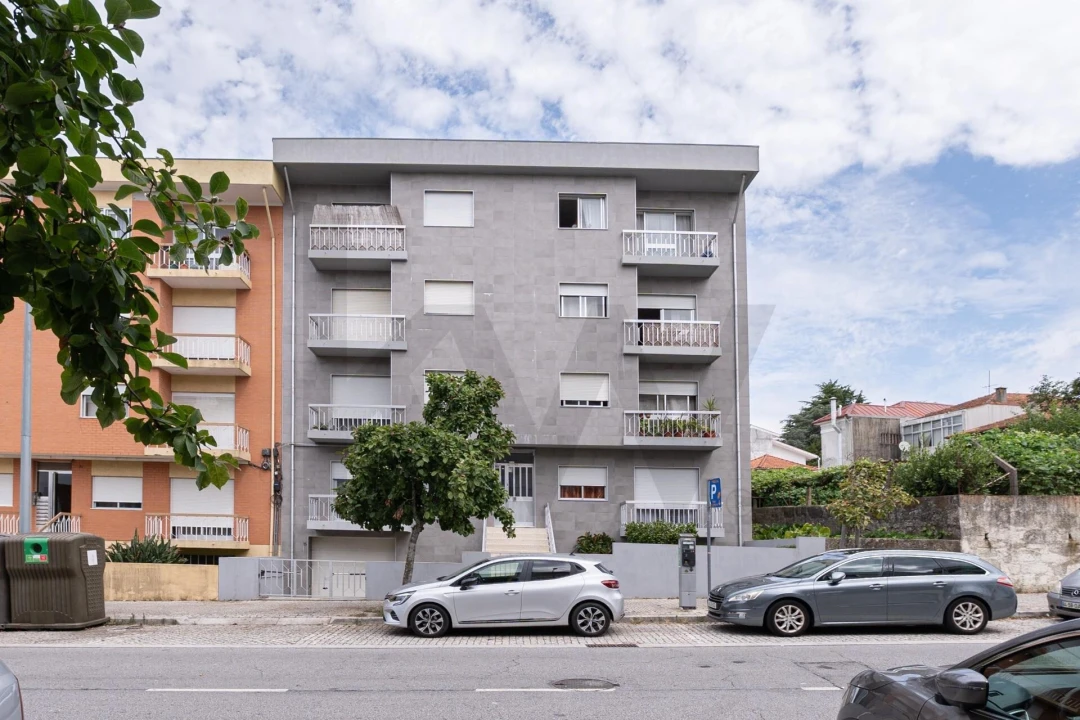 Apartamento T3 para Venda em Cidade da Maia Foto 1