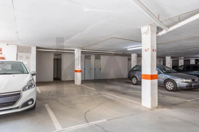 Apartamento T3 para Venda em Oeiras e São Julião da Barra, Paço de Arcos e Caxias