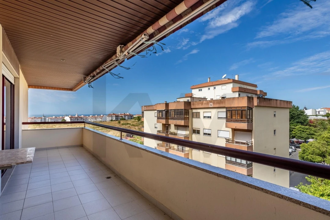 Apartamento T3 para Venda em Oeiras e São Julião da Barra, Paço de Arcos e Caxias Foto 1