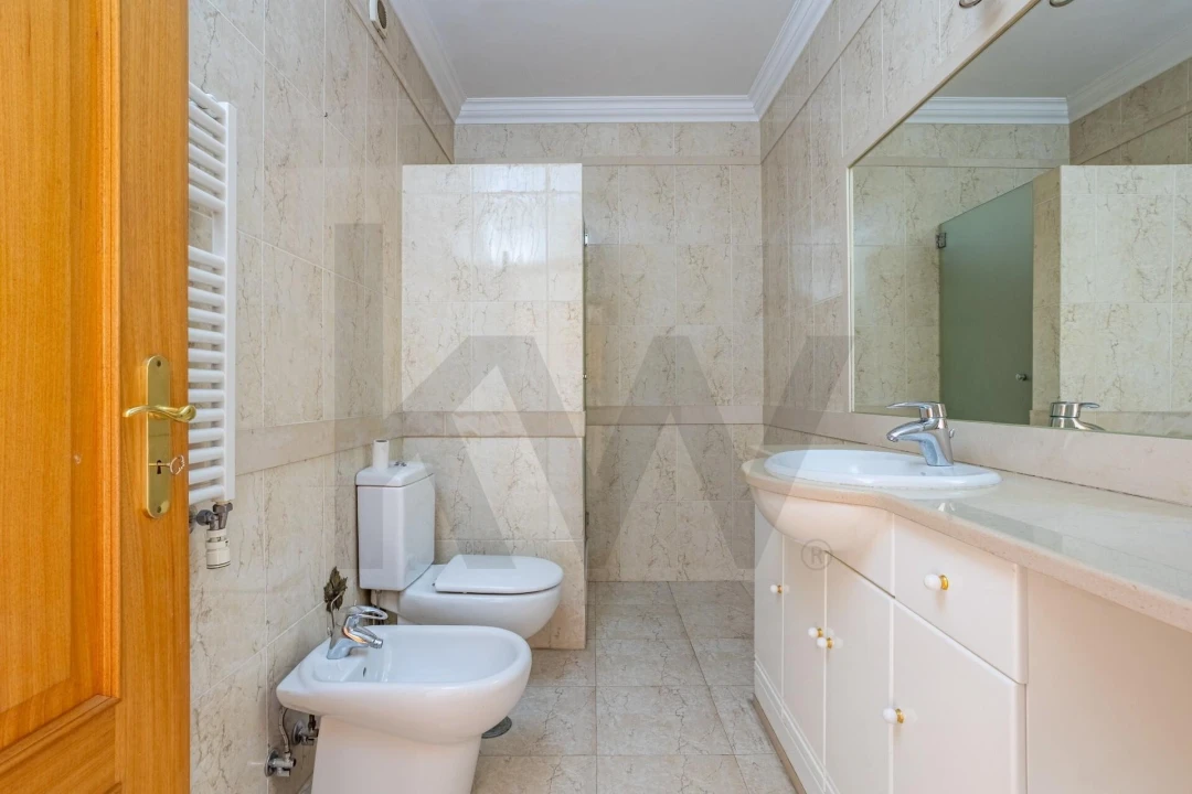 Apartamento T3 para Venda em Oeiras e São Julião da Barra, Paço de Arcos e Caxias Foto 15