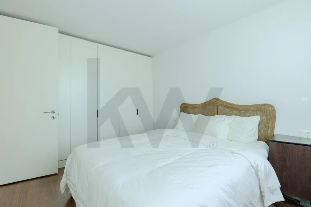 Apartamento T1 para Arrendamento em Estrela Foto 4