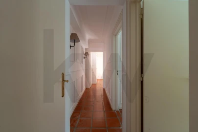 Moradia T5 para Venda em São João das Lampas e Terrugem
