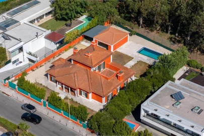 Moradia T5 para Venda em São João das Lampas e Terrugem