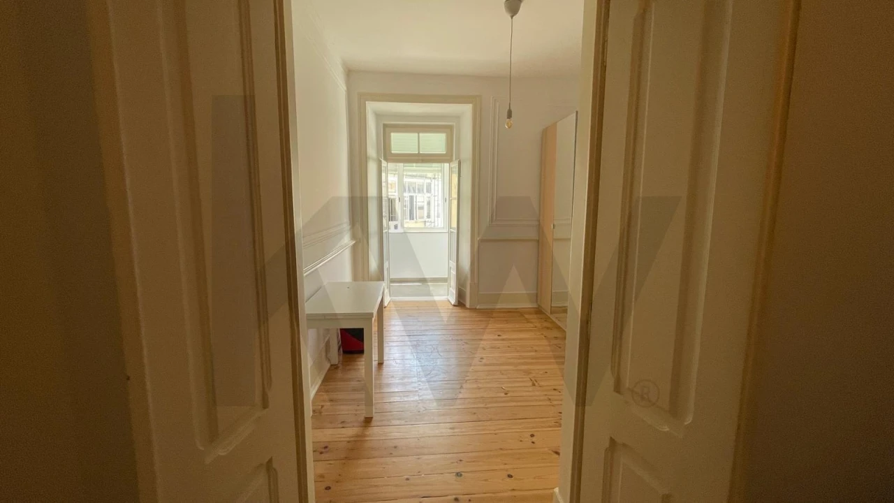 Apartamento T3 para Arrendamento em Penha de França Foto 9
