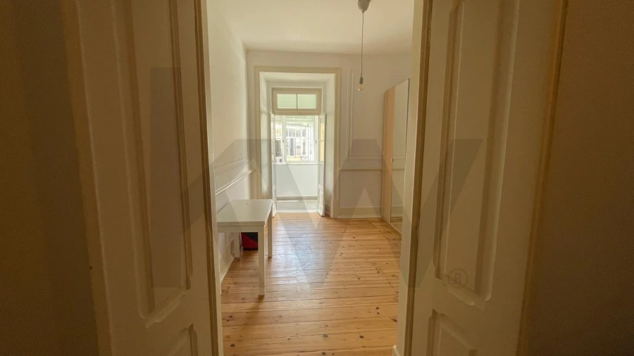 Apartamento T3 para Arrendamento em Penha de França Foto 9