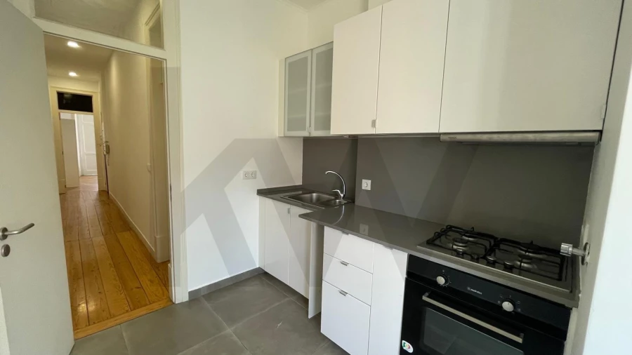 Apartamento T3 para Arrendamento em Penha de França Foto 16