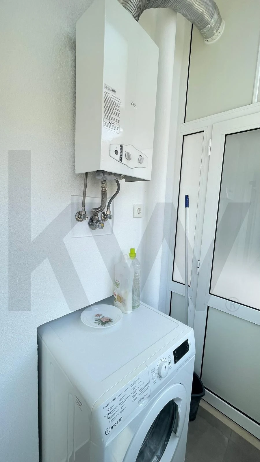 Apartamento T3 para Arrendamento em Penha de França Foto 21