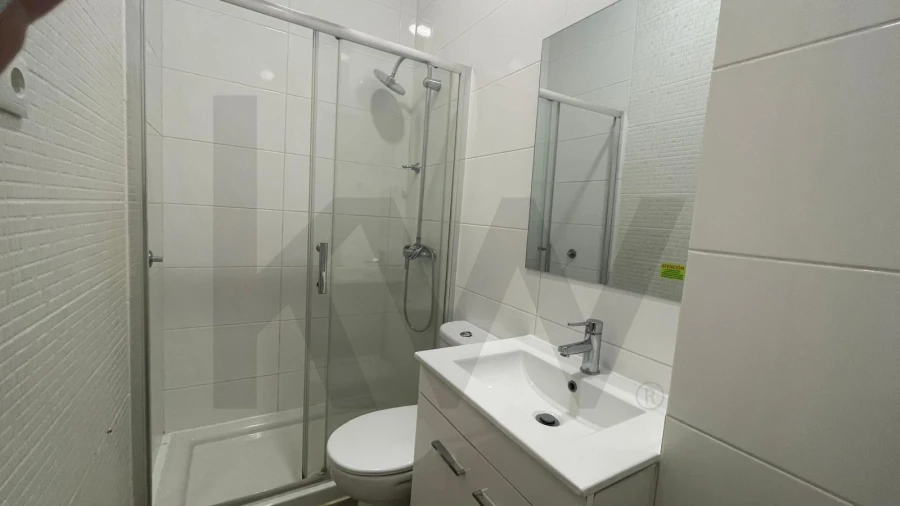 Apartamento T3 para Arrendamento em Penha de França Foto 19