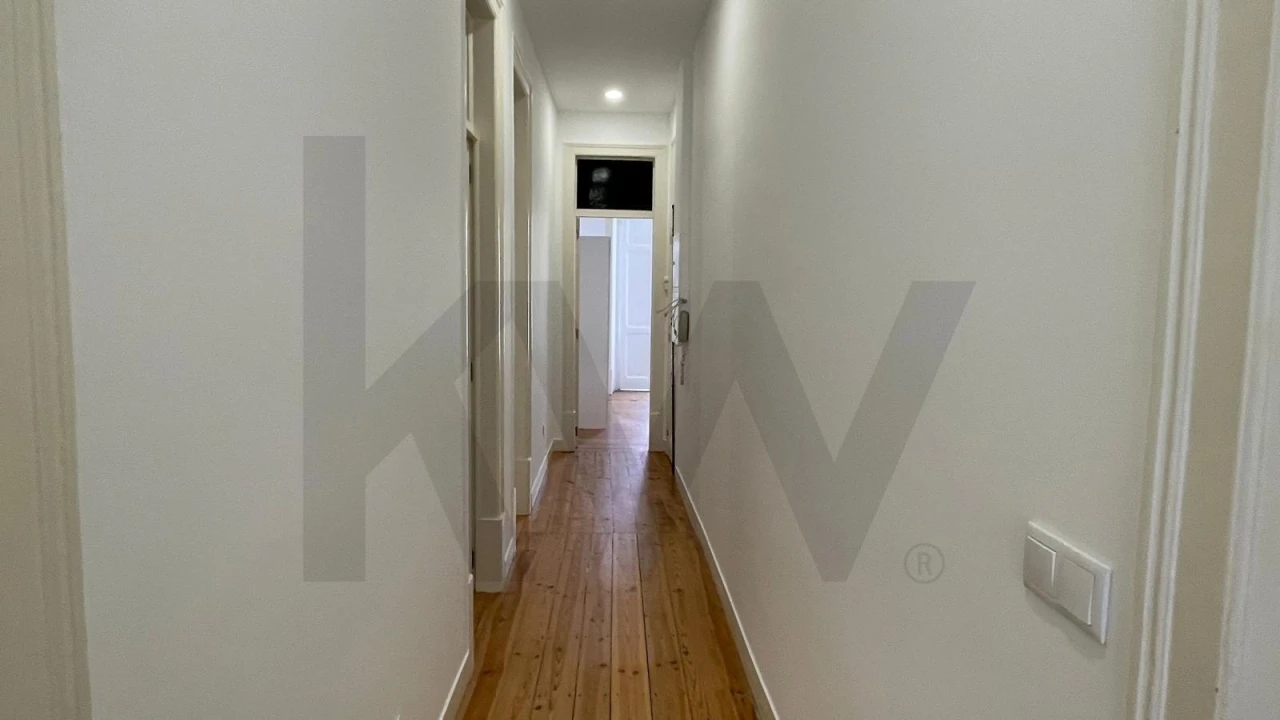 Apartamento T3 para Arrendamento em Penha de França Foto 12