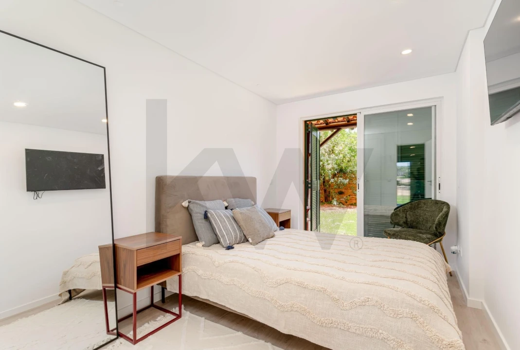 Apartamento T3 para Arrendamento em Charneca de Caparica e Sobreda Foto 32