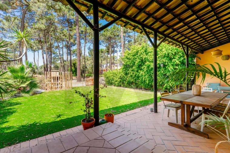 Apartamento T3 para Arrendamento em Charneca de Caparica e Sobreda Foto 13