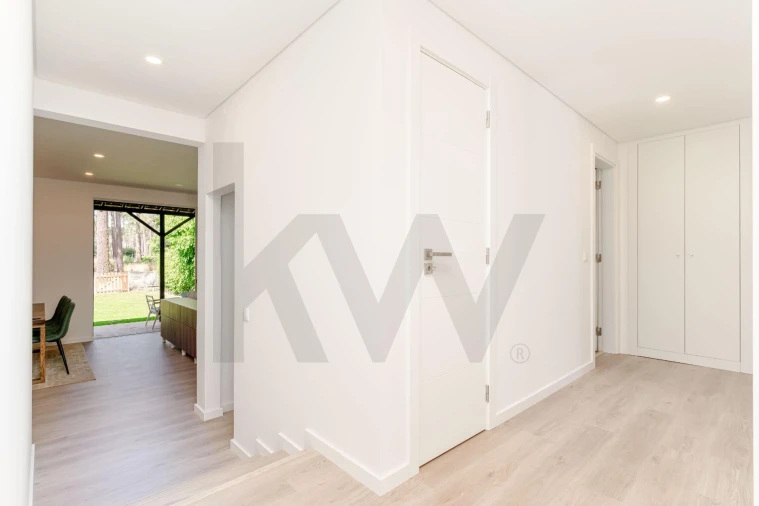 Apartamento T3 para Arrendamento em Charneca de Caparica e Sobreda Foto 30