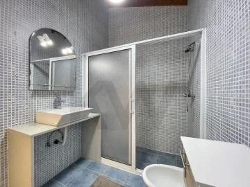 Moradia T5 para Venda em Fajã de Cima