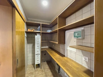 Moradia T5 para Venda em Fajã de Cima