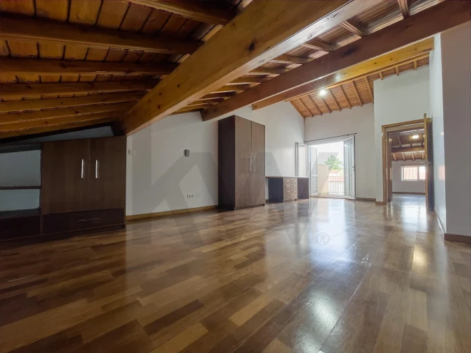 Moradia T5 para Venda em Fajã de Cima Foto 19
