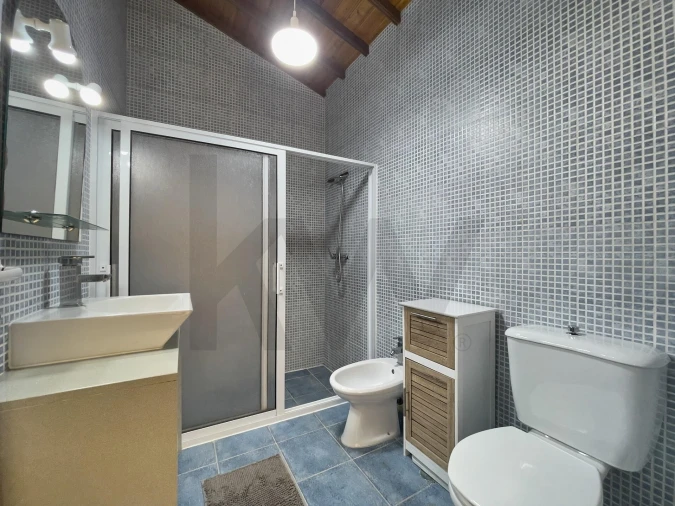 Moradia T5 para Venda em Fajã de Cima Foto 23