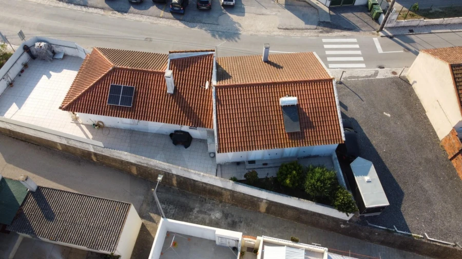 Moradia T2 para Venda em Alcoentre Foto 7