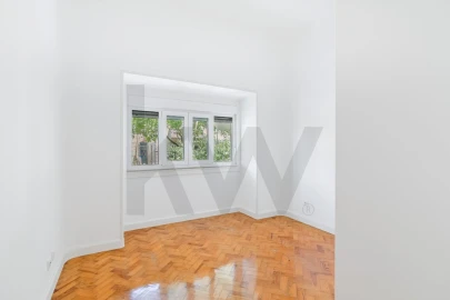 Apartamento T4 para Arrendamento em Avenidas Novas