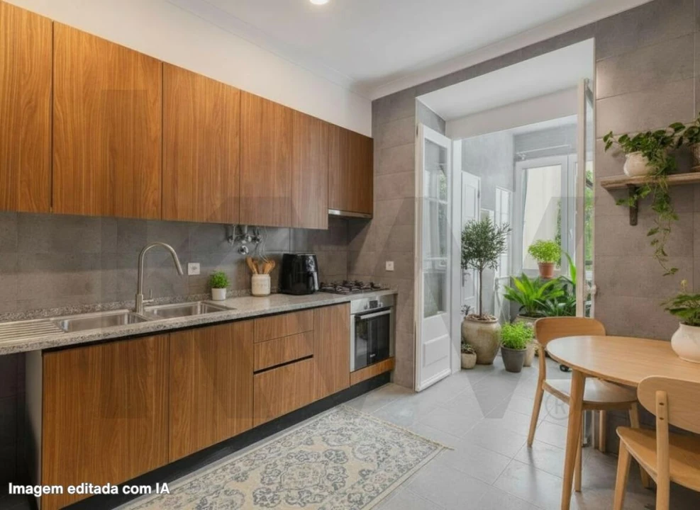 Apartamento T4 para Arrendamento em Avenidas Novas Foto 22