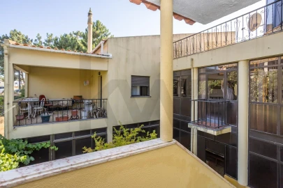 Moradia T4 para Venda em Fernao Ferro