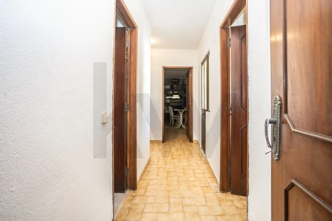 Moradia T4 para Venda em Fernao Ferro Foto 16