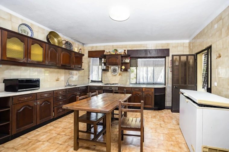 Moradia T4 para Venda em Fernao Ferro Foto 10