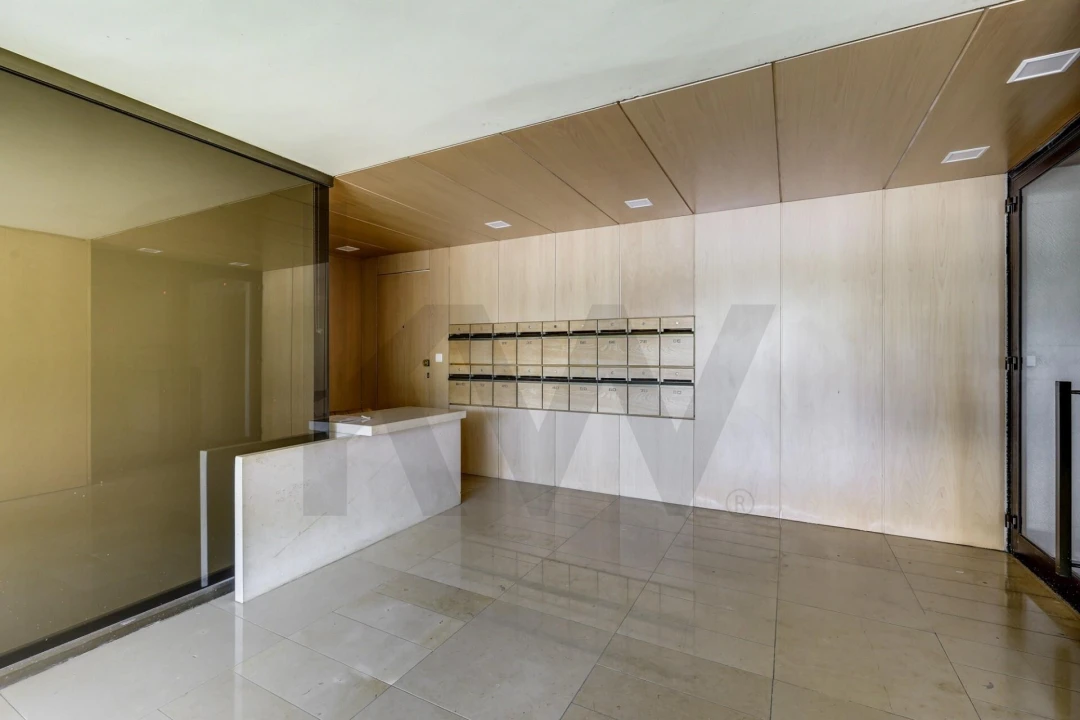 Apartamento T1 para Arrendamento em São Domingos de Benfica Foto 18