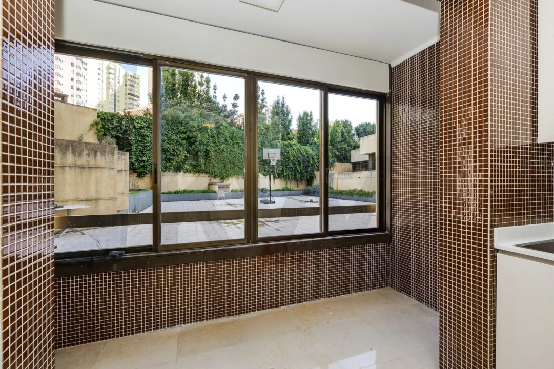 Apartamento T1 para Arrendamento em São Domingos de Benfica Foto 8
