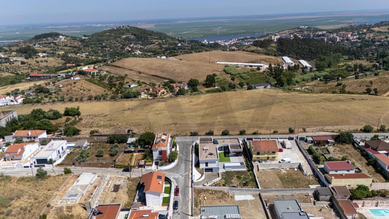Moradia T3 para Venda em Vila Franca de Xira Foto 63