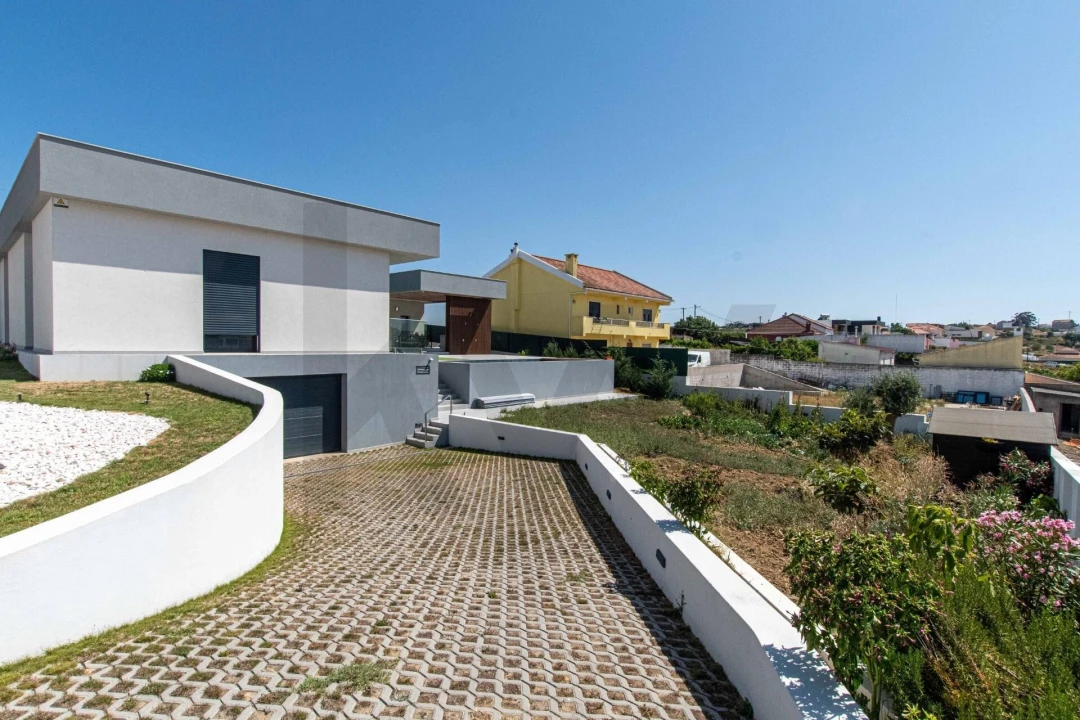 Moradia T3 para Venda em Vila Franca de Xira Foto 47