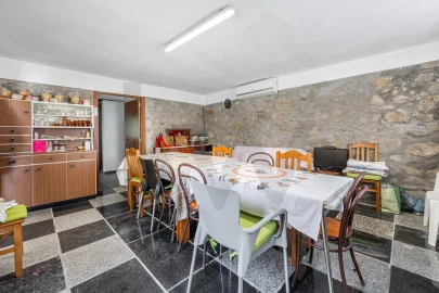 Moradia T4 para Venda em Vilar de Mouros