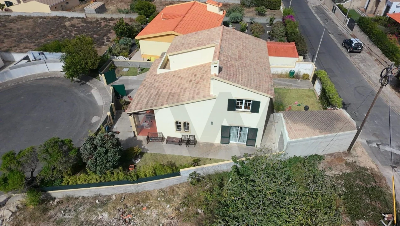 Moradia T3 para Venda em Porto Santo Foto 17