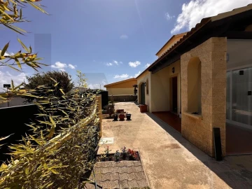 Moradia T3 para Venda em Porto Santo
