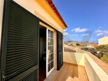 Moradia T3 para Venda em Porto Santo