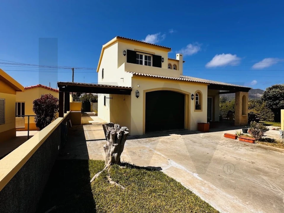 Moradia T3 para Venda em Porto Santo Foto 6