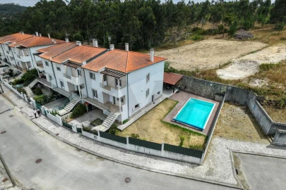 Moradia T4 para Venda em Tavarede