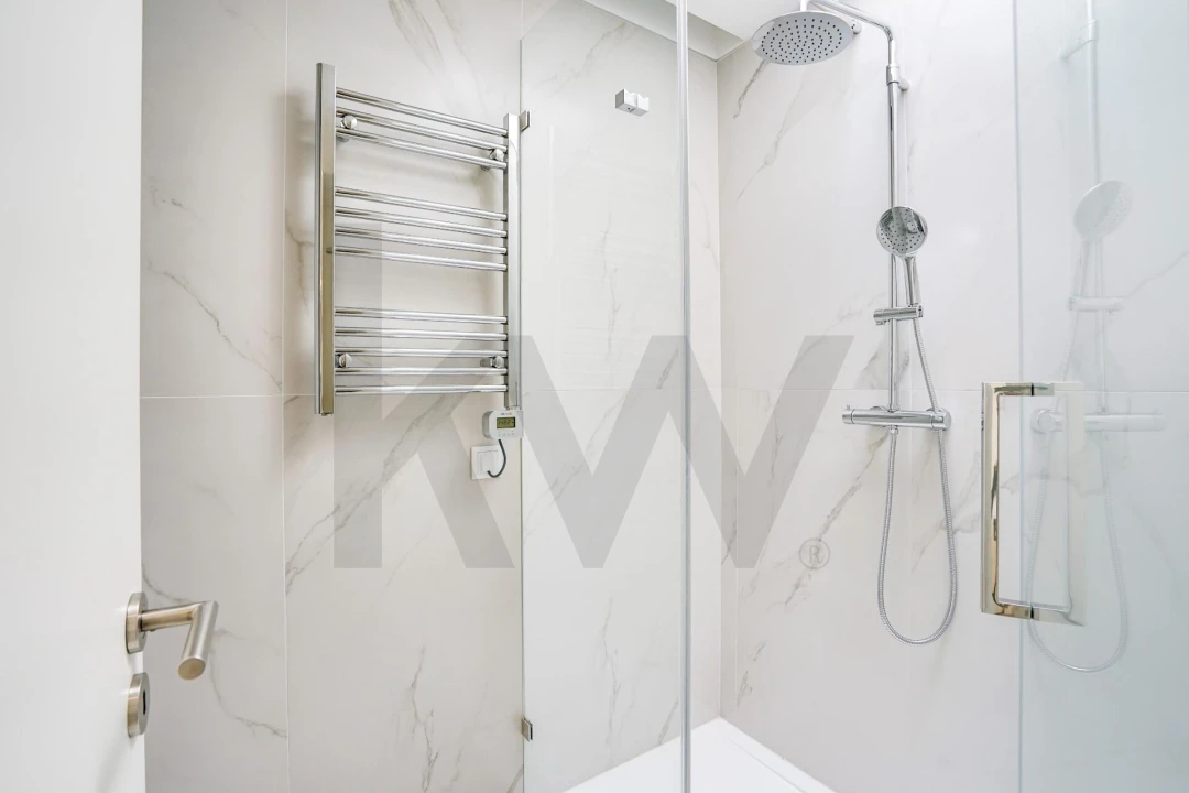 Apartamento T4 para Arrendamento em Queluz e Belas Foto 21