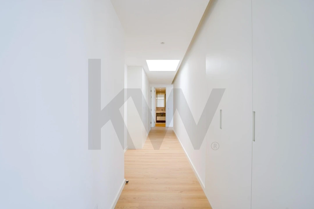 Apartamento T4 para Arrendamento em Queluz e Belas Foto 12