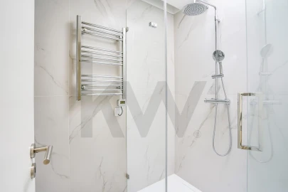Apartamento T4 para Arrendamento em Queluz e Belas