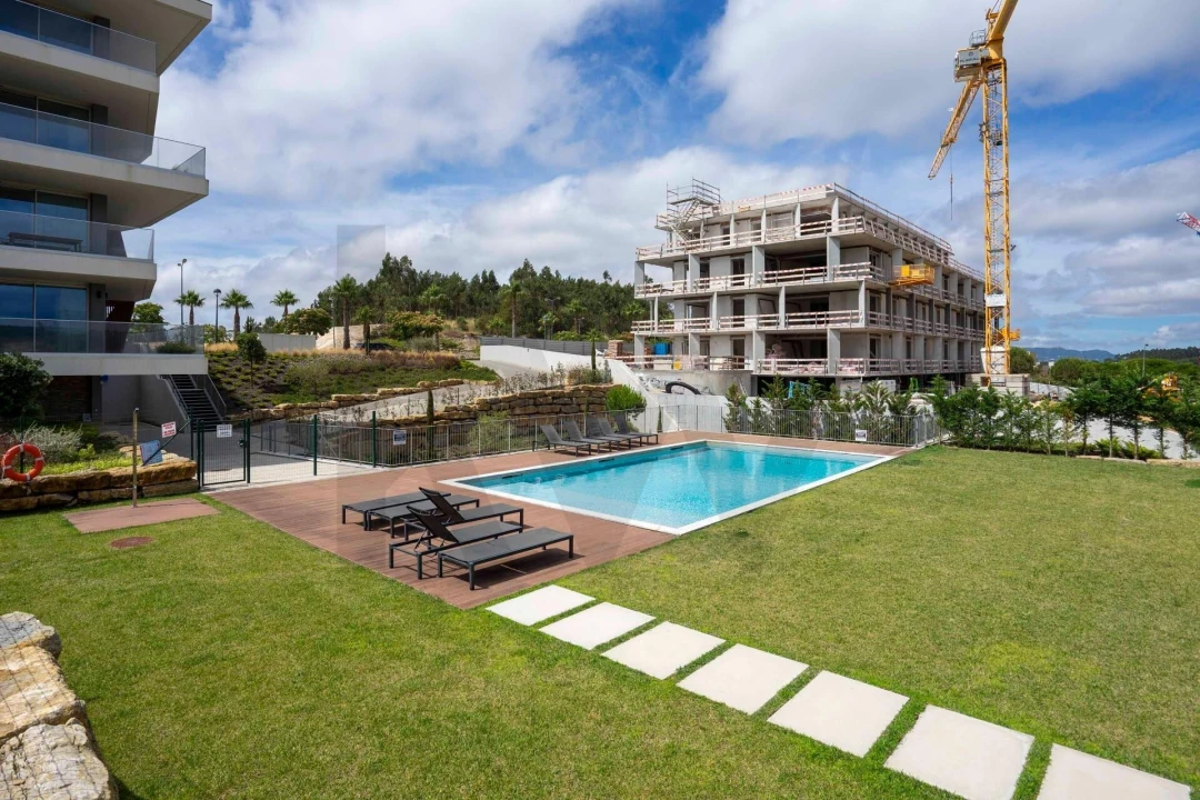 Apartamento T4 para Arrendamento em Queluz e Belas Foto 58