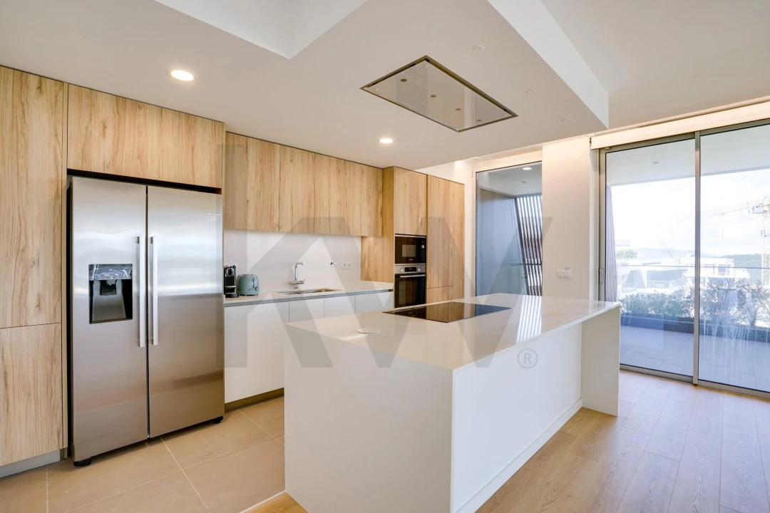 Apartamento T4 para Arrendamento em Queluz e Belas Foto 27