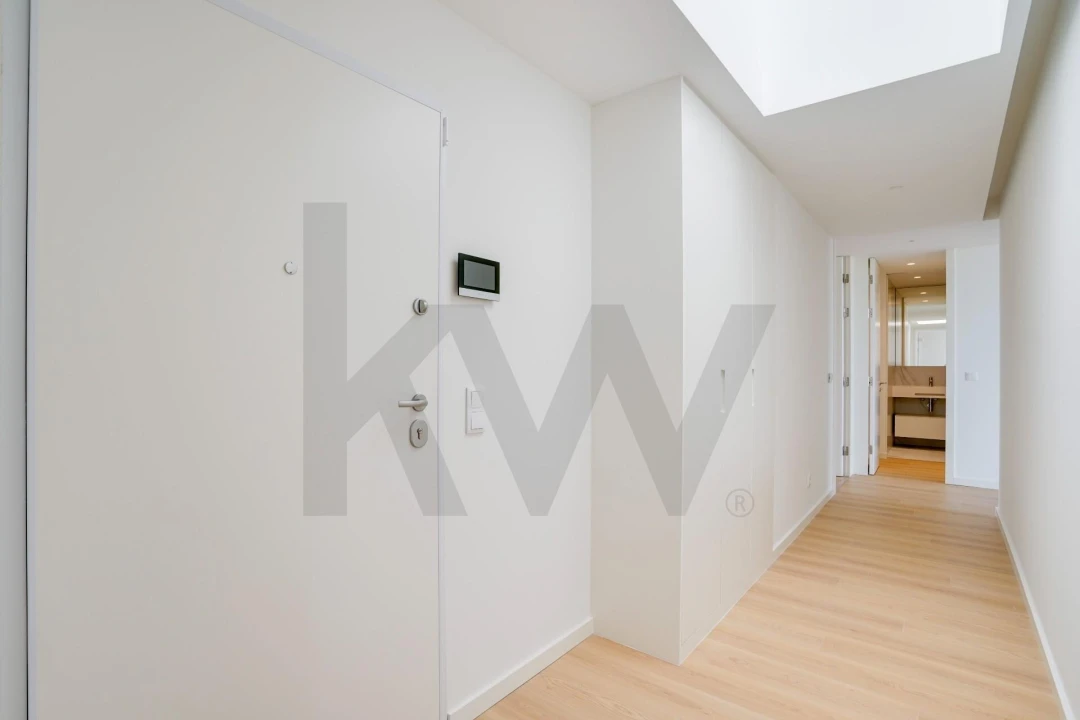 Apartamento T4 para Arrendamento em Queluz e Belas Foto 13