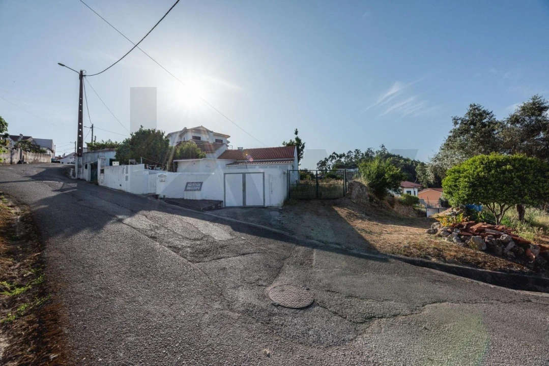 Terreno para Venda em Milharado Foto 6