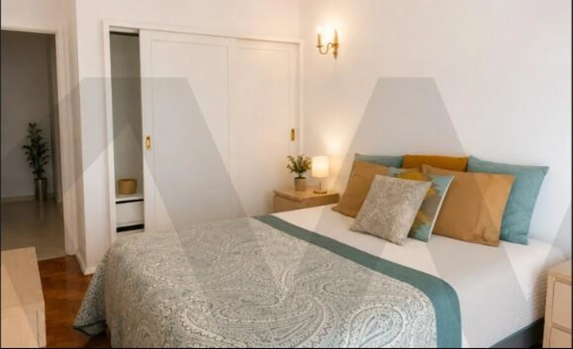 Apartamento T1 para Arrendamento em Santo António Foto 8