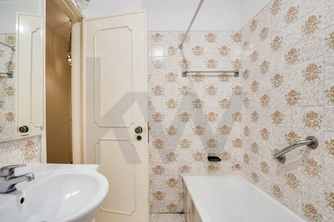 Apartamento T3 para Venda em São Domingos de Benfica Foto 40
