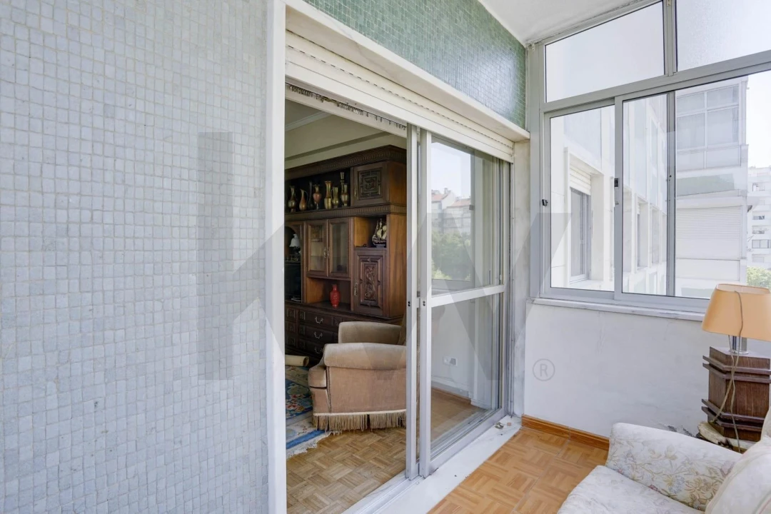Apartamento T3 para Venda em São Domingos de Benfica Foto 7