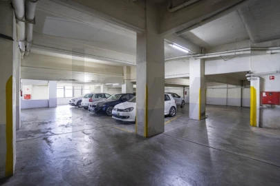 Apartamento T3 para Venda em São Domingos de Benfica